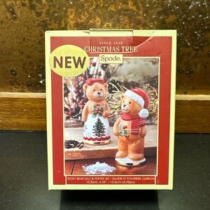 Spode Christmas Tree Mr & Mrs Teddy Bear Salt & Pepper Set Holiday Original Box